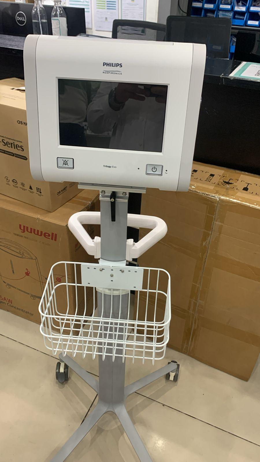 1680501000029855088-18.jpg Vital Signs Monitor Trolley - الصورة 1